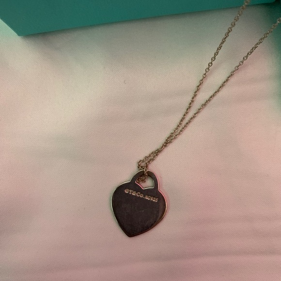 Tiffany Heart Tag Pendant - Picture 4 of 5